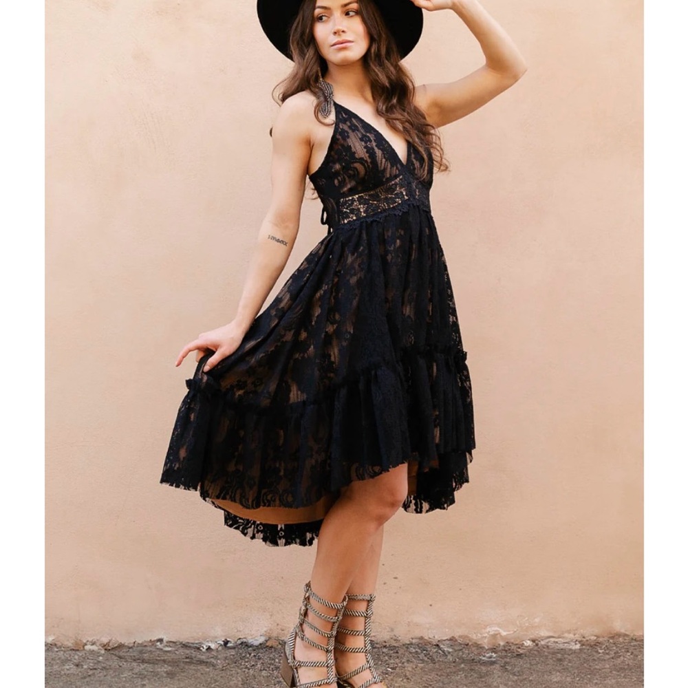 NWT! Joyfolie Marline Black High Low Lace Cocktail Dress size Small